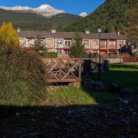Casa Nieves Lägenhet Villanúa Exteriör bild