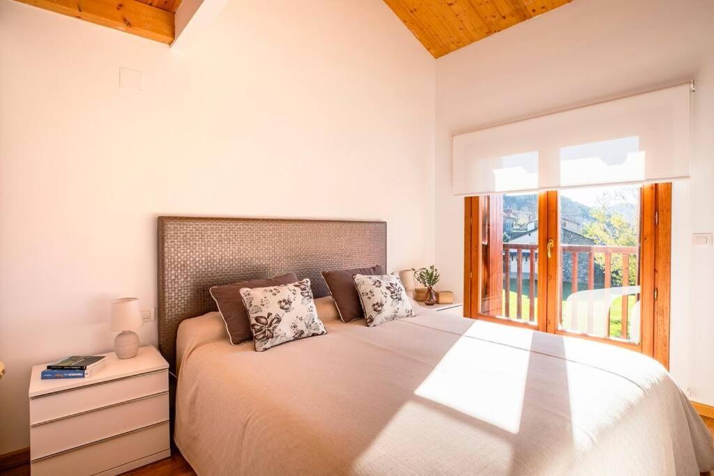 Casa Nieves Lägenhet Villanúa Exteriör bild