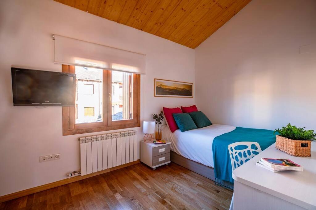 Casa Nieves Lägenhet Villanúa Exteriör bild