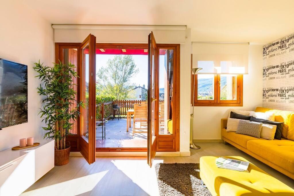 Casa Nieves Lägenhet Villanúa Exteriör bild