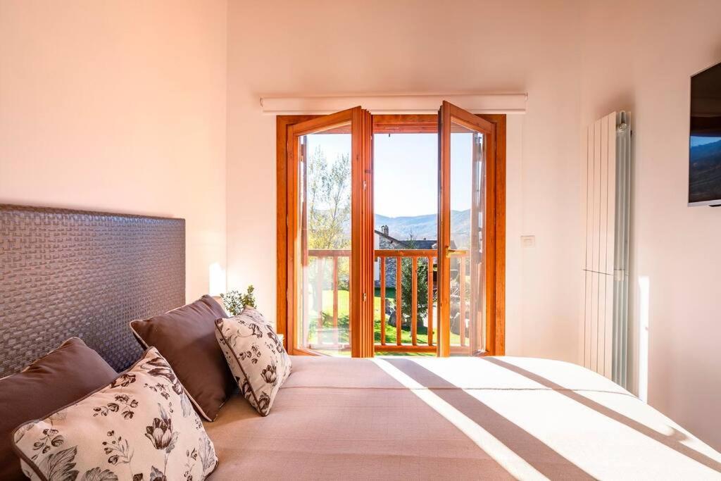 Casa Nieves Lägenhet Villanúa Exteriör bild