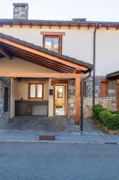 Casa Nieves Lägenhet Villanúa Exteriör bild